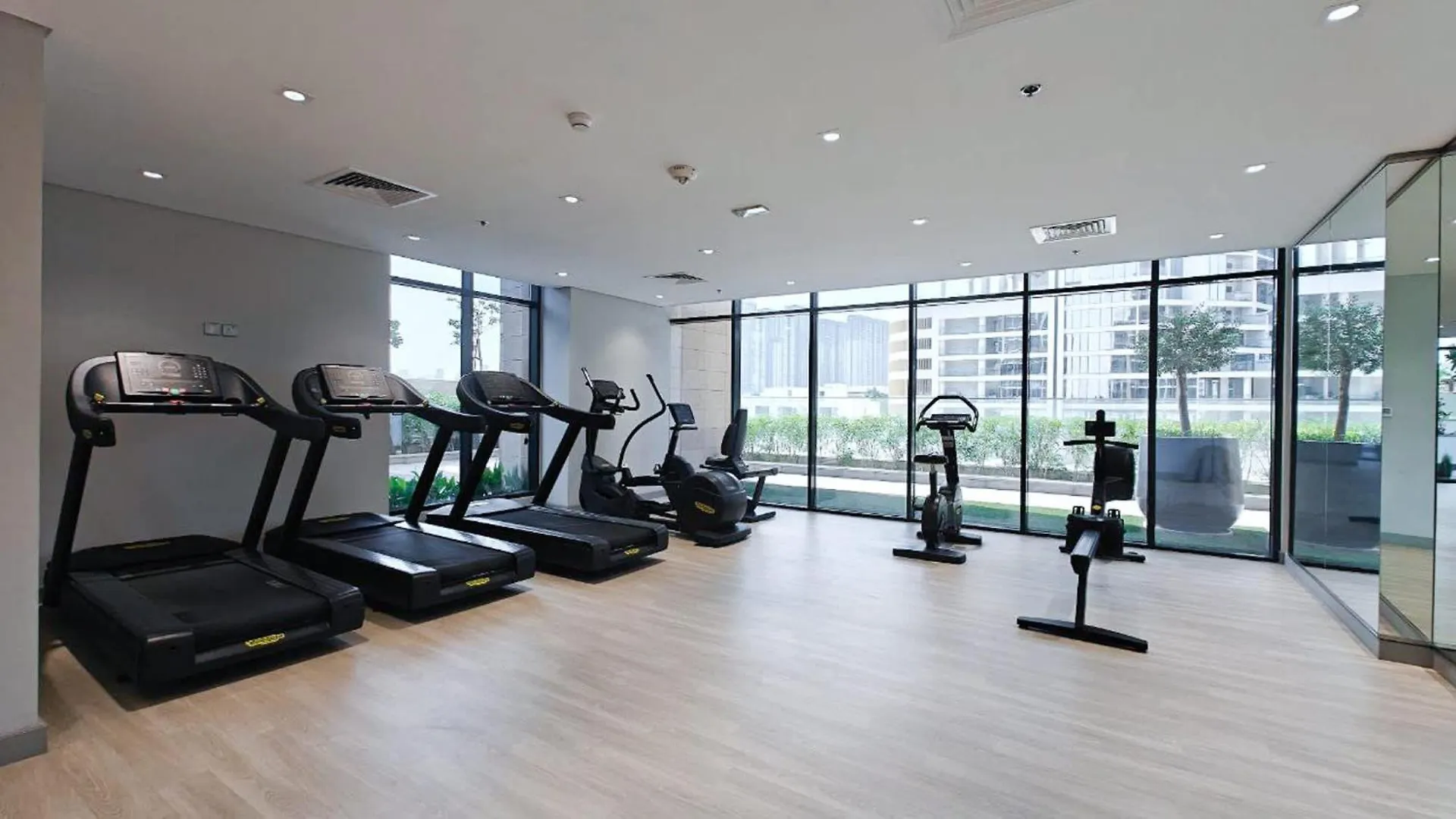 Appartement Peaceful Studio In Azizi Riviera 38 With Pool View Dubai